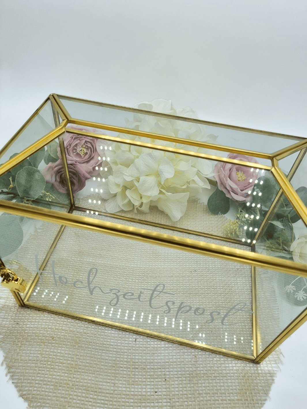 Kartenbox Gold mit weißer Schrift