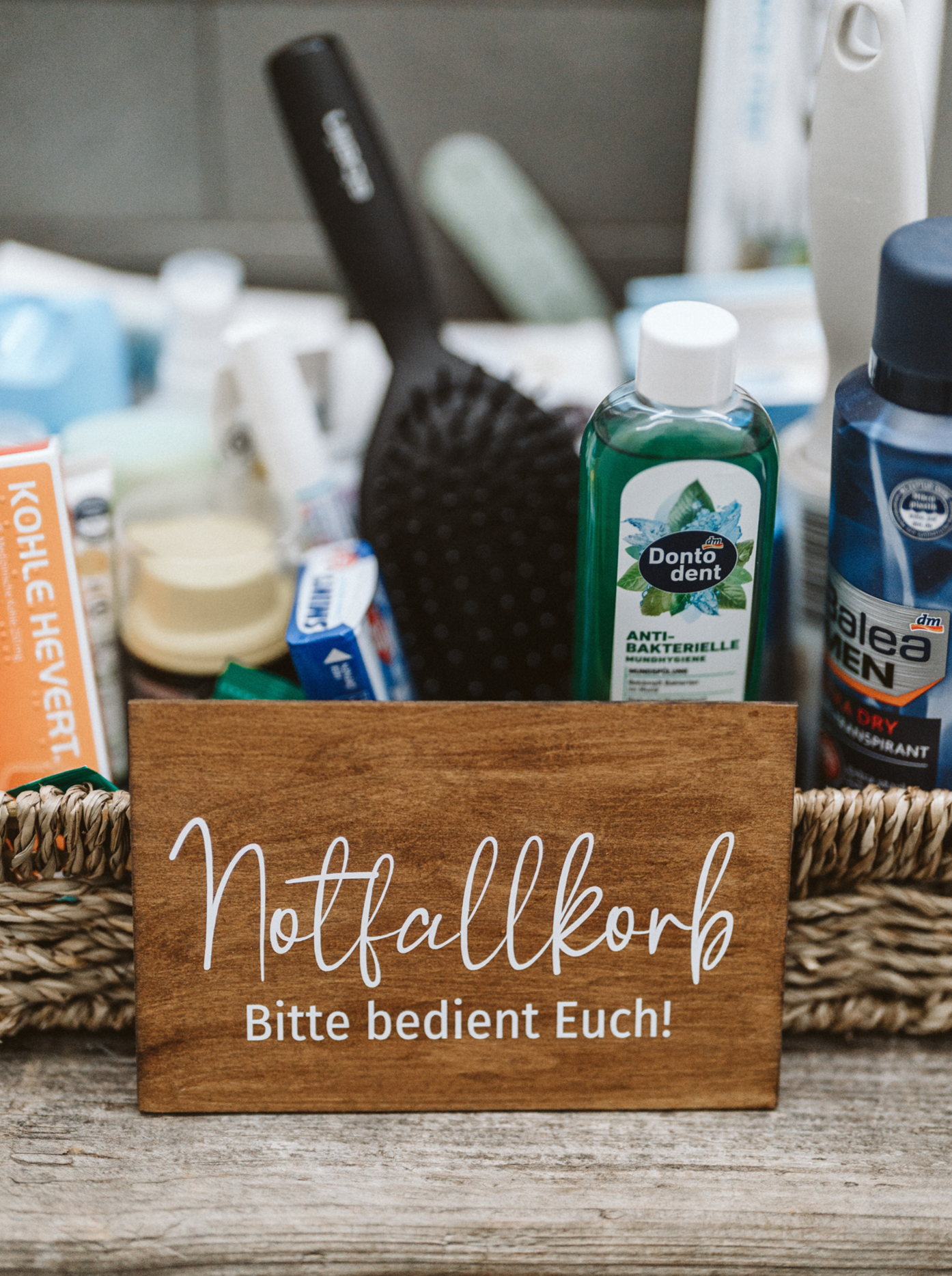 Schild "Notfallkörbchen"