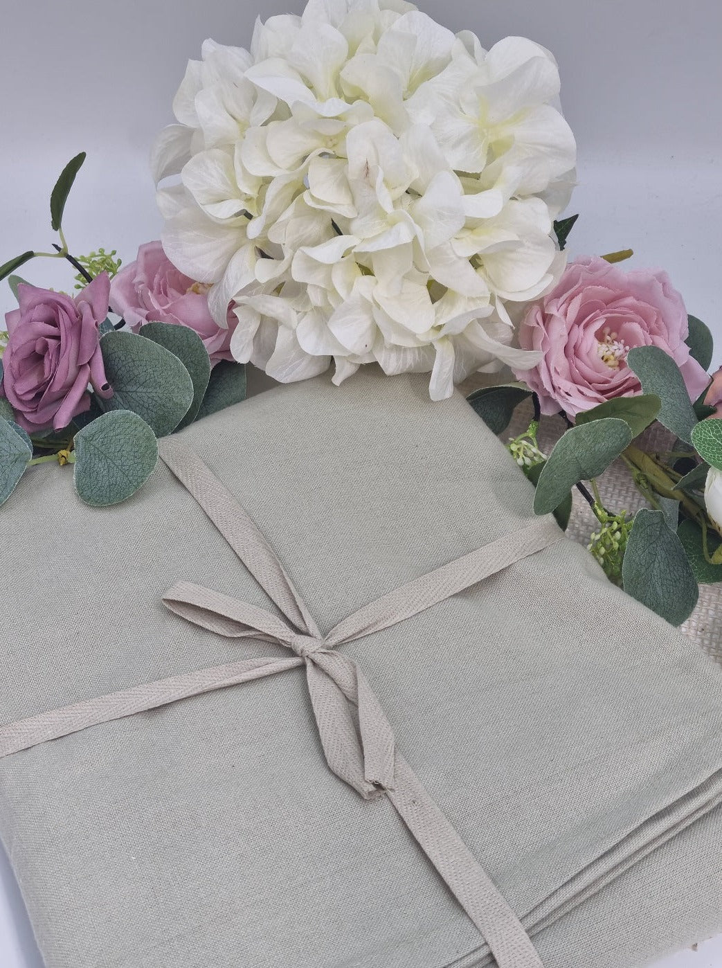 Tischdecke Ø 180 cm rund salbei